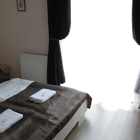 Continent Hotel 4*